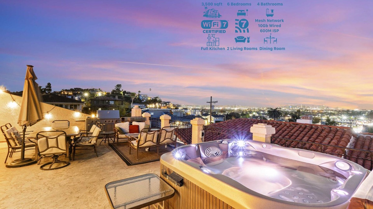 Roseville - Fleet Ridge House | 🌟Breathtaking 180º Views | Family+Work | Hot Tub | 💖of San Diego🌴 |5⭐️reviews