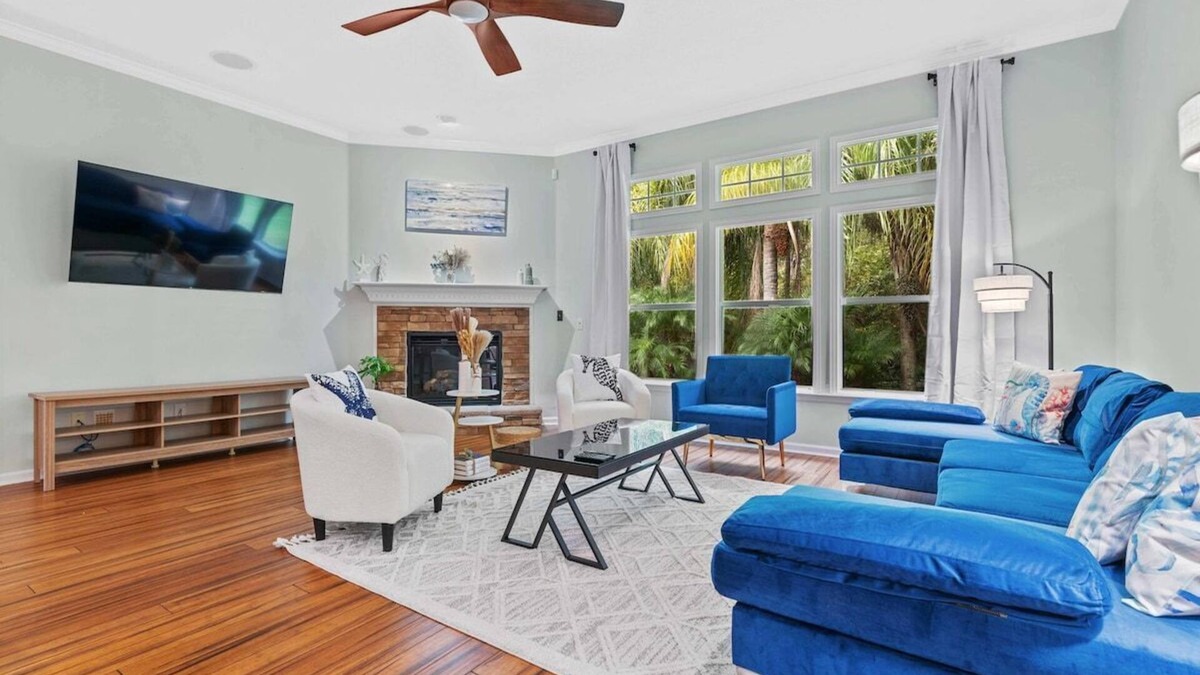 Fleming Island House | Breathtaking 5 BR Retreat - Pet Friendly!
