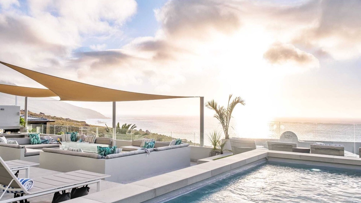Camps Bay Villa | Breathtaking Coastal Villa Atlantic Horizons