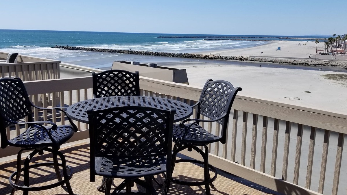 Townsite Condo | Breathtaking Ocean View Penthouse with Spacious Patio, E-305