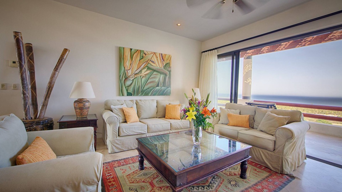 Zona Hotelera Condo | Breathtaking Sunset Ocean Views Fantastic 3BD Master-Suite