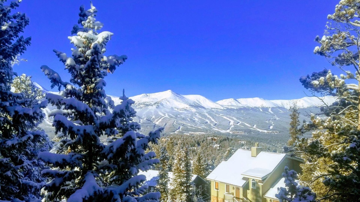 Woodmoor House | Breckenridge Overlooking the 10 Mile Range