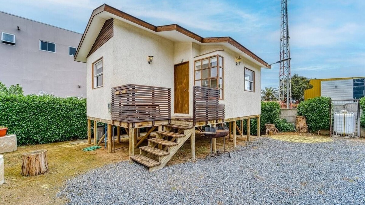 Algarrobo Cabin | Breeze Cabin 2B W/Wifi, Smart TV & Parking.