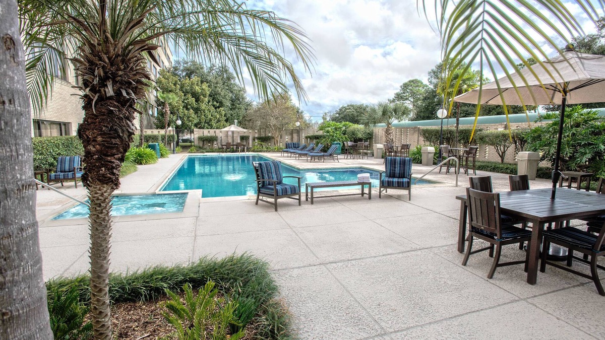 Jefferson Hotel | Brent House Hotel