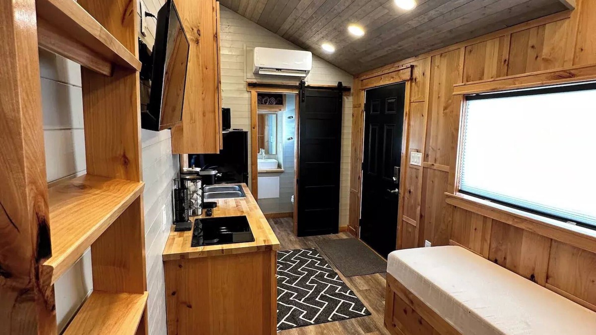 Rush Center House | Brent & Jean’s Tiny house