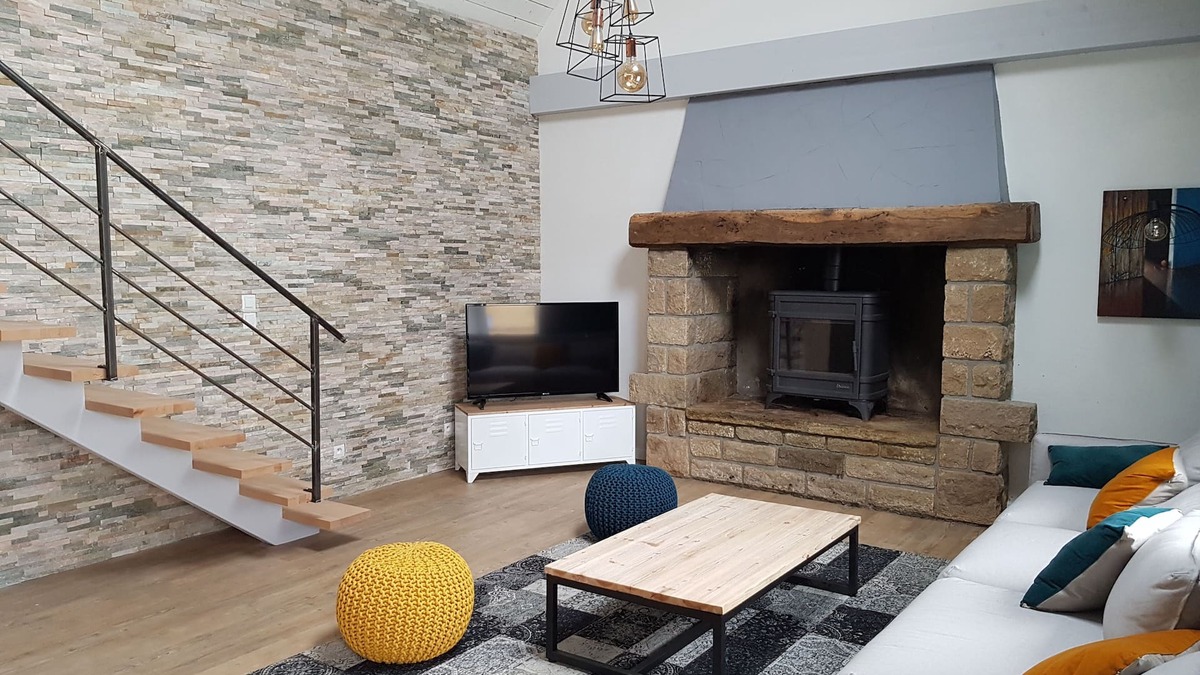 Ploneour-Lanvern House | Breton house with private pool less than 3km from the sea