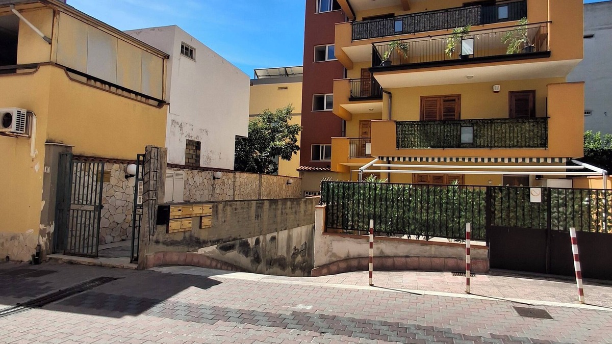 Roccalumera Bed & Breakfast | BREZZA MARINA A totally new facility with all the requirements.