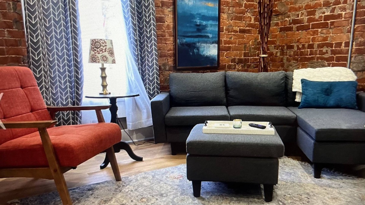 Martinsville Hotel | Brickhouse Loft Boutique Hotel