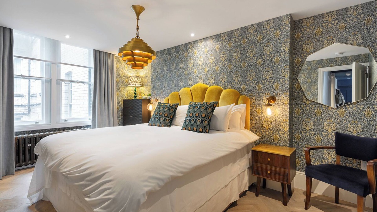 London City Centre Apartment | Brickwork heaven