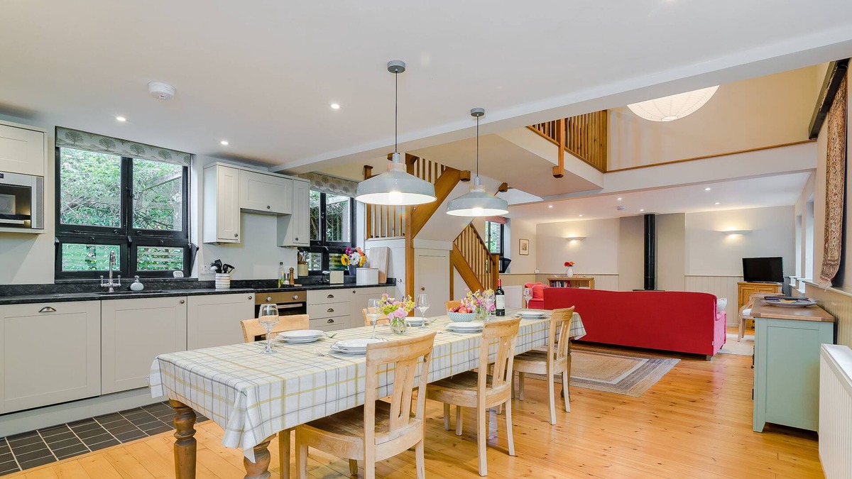 Patrixbourne House | ★Bridge Cottages★Huge garden + Village setting + Near Canterbury + Dog Friendly