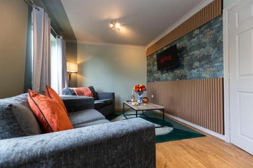 Newcastle-upon-Tyne House | Bridges Retreat, Newcastle