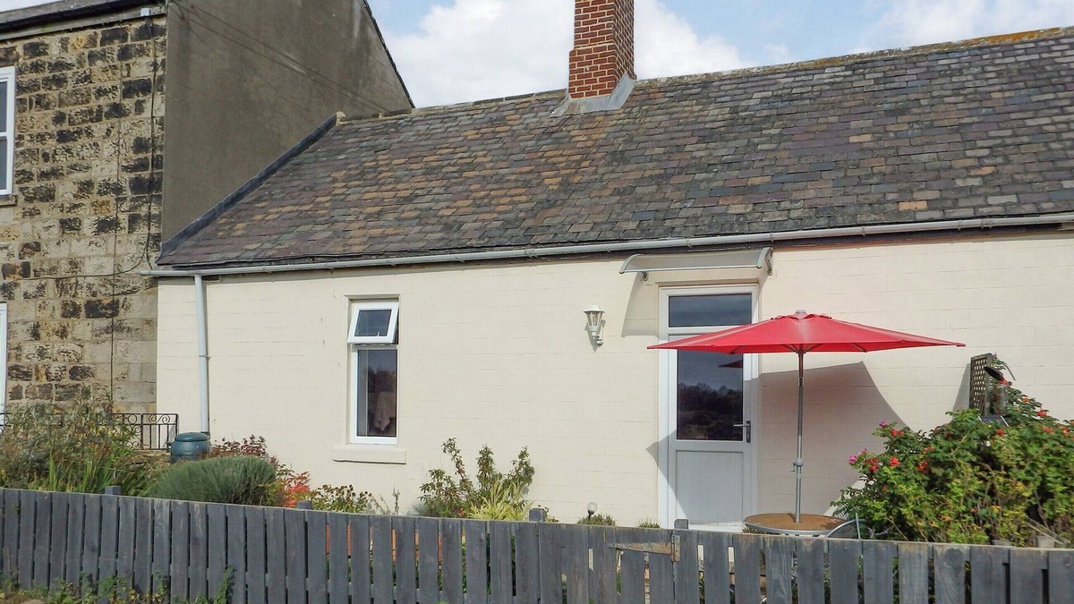 Whitley Bay Cottage | Brier Dene Middle Cottage