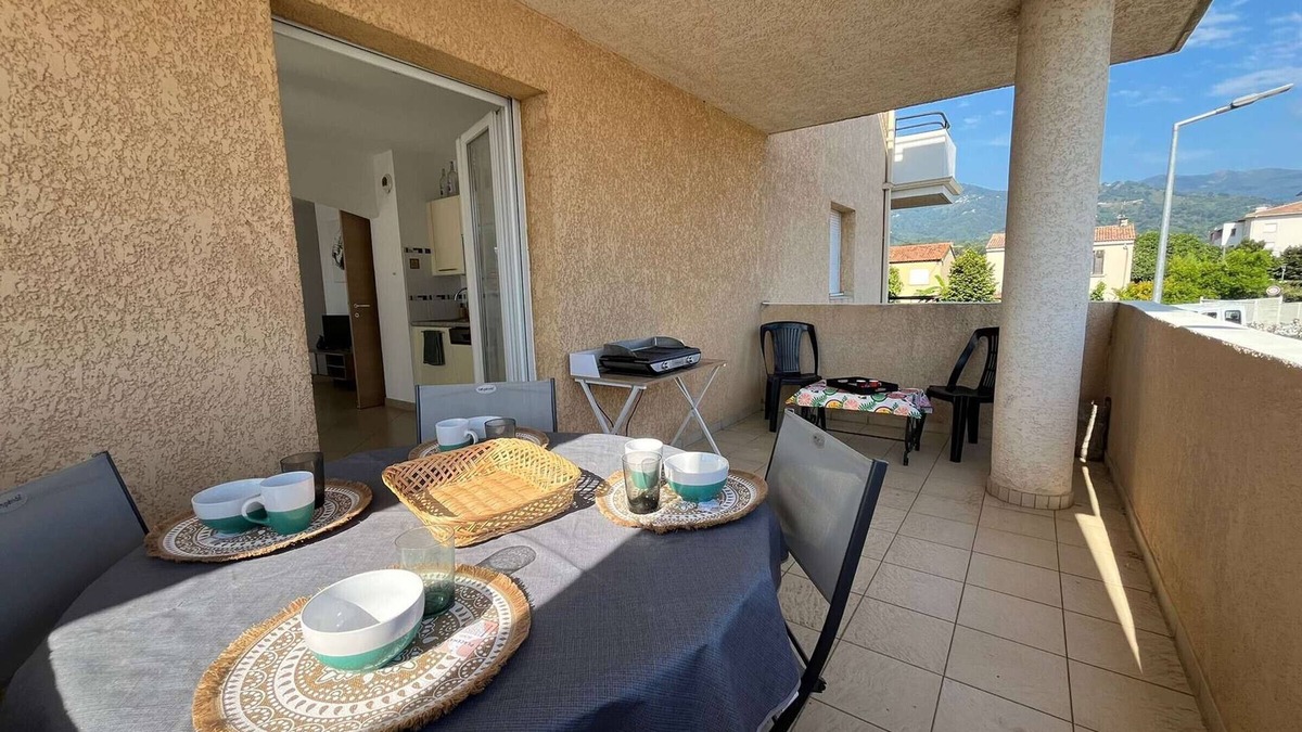Moriani-Plage Apartment | Bright 2-Bedroom Apt near Beach with Parking