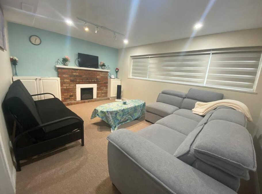 Delta Apartment | Bright 1 BR suite w/ free parking & wifi & Netflix