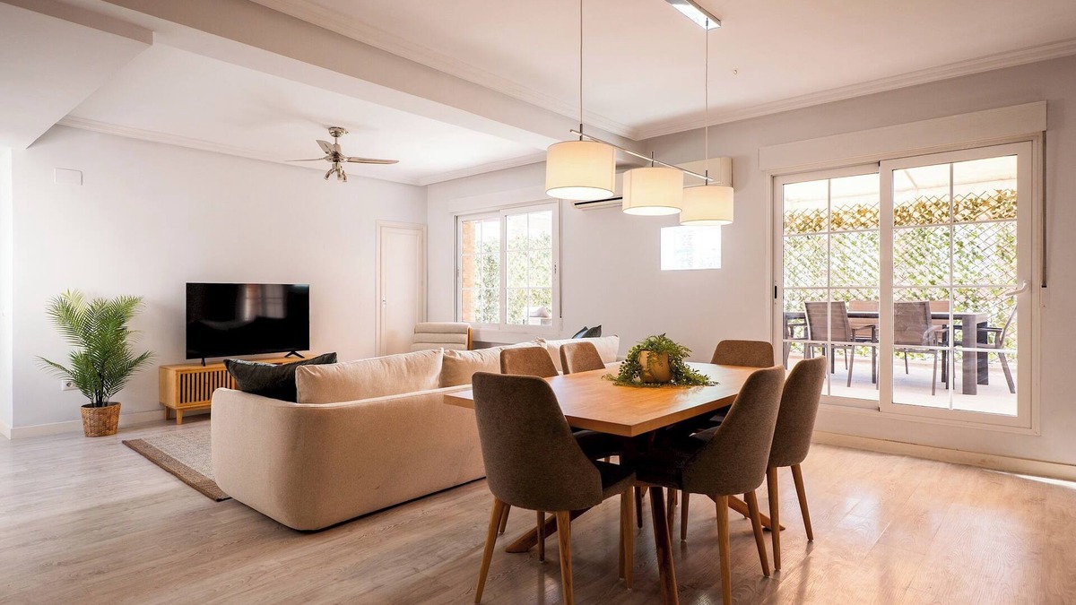 Castillejos Apartment | Bright 2BD/2BA Apt w/Private Terrace - Spacious
