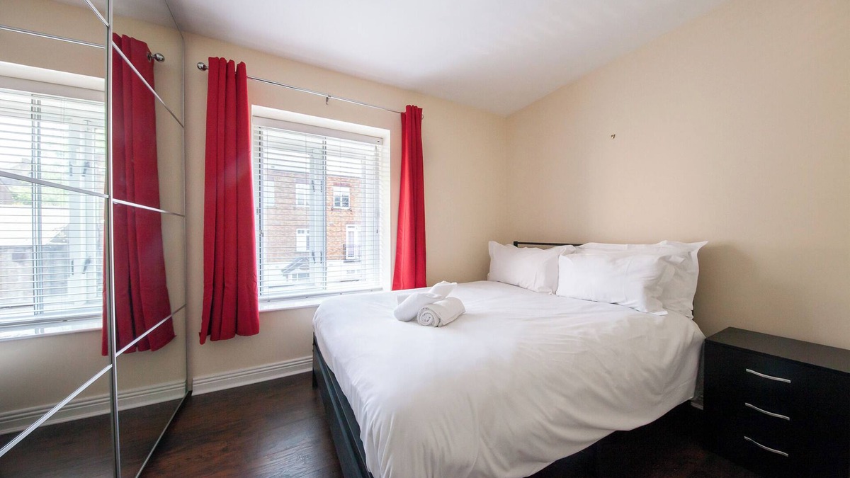 Dublin Apartment | Bright 2BR at Kilmainham Gaol-reduced prices