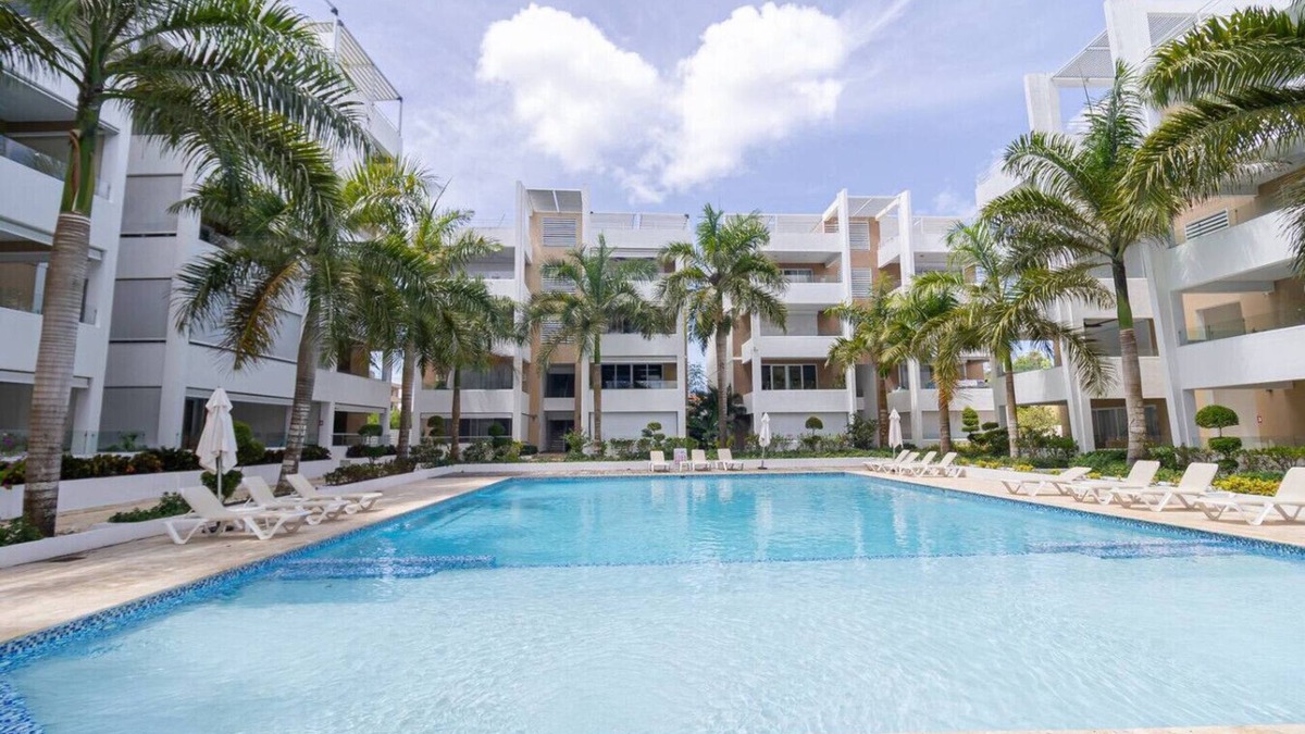 Los Melones Apartment | Bright 2BR Apartment w/Pool near Bayahibe Beach