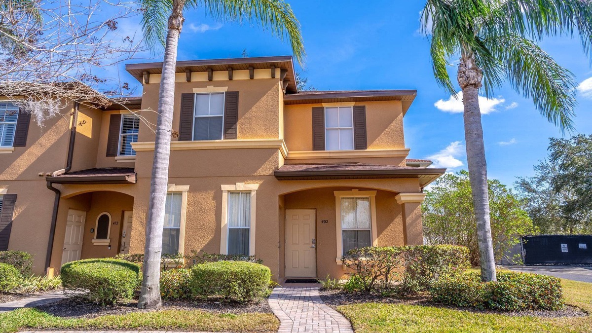 Wellington House | Bright 4BR Townhome | Regal Palms Resort w/Pools, Clubhouse & Fun | Near Disney