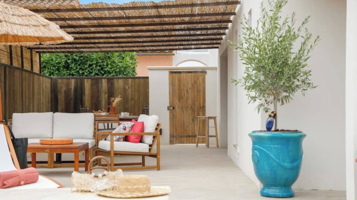 Ganshoren Apartment | Bright apartment with private terrace right next to the Basilix