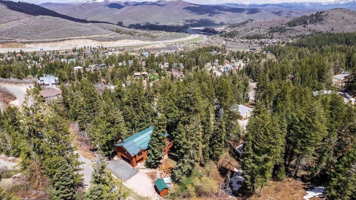 Summit Park House | Bright A-Frame | FirePit + Mtn Views + Hot Tub