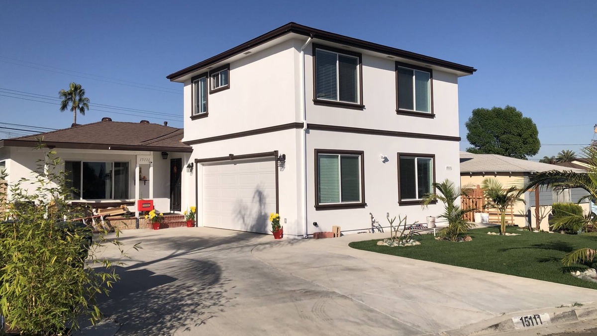 La Mirada House | Bright & Airy 2B/2B New Build Retreat