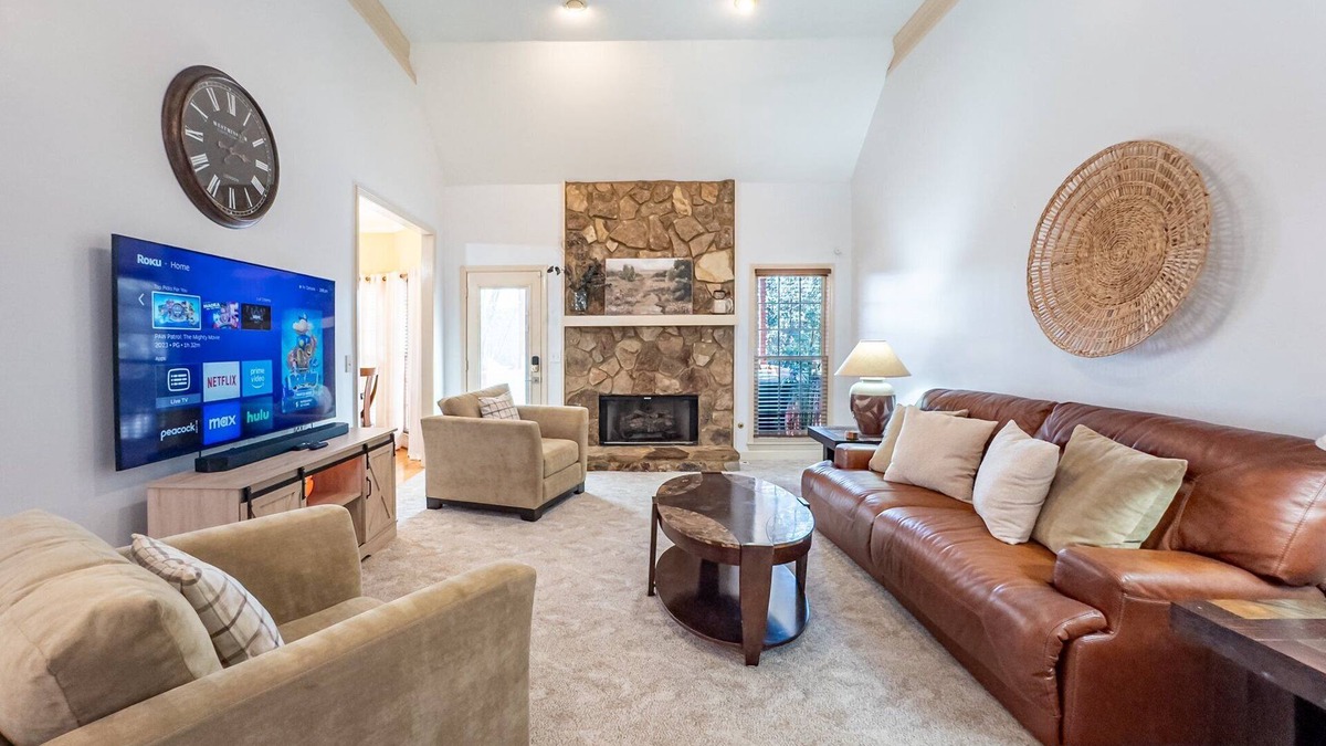 Cartersville House | Bright & Airy Home Near Cartersville Attractions