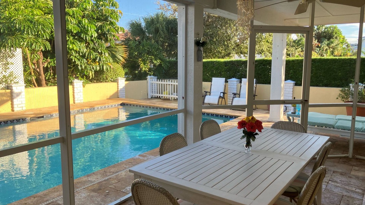 Juno Beach House | Bright, airy private home with pool steps to beach