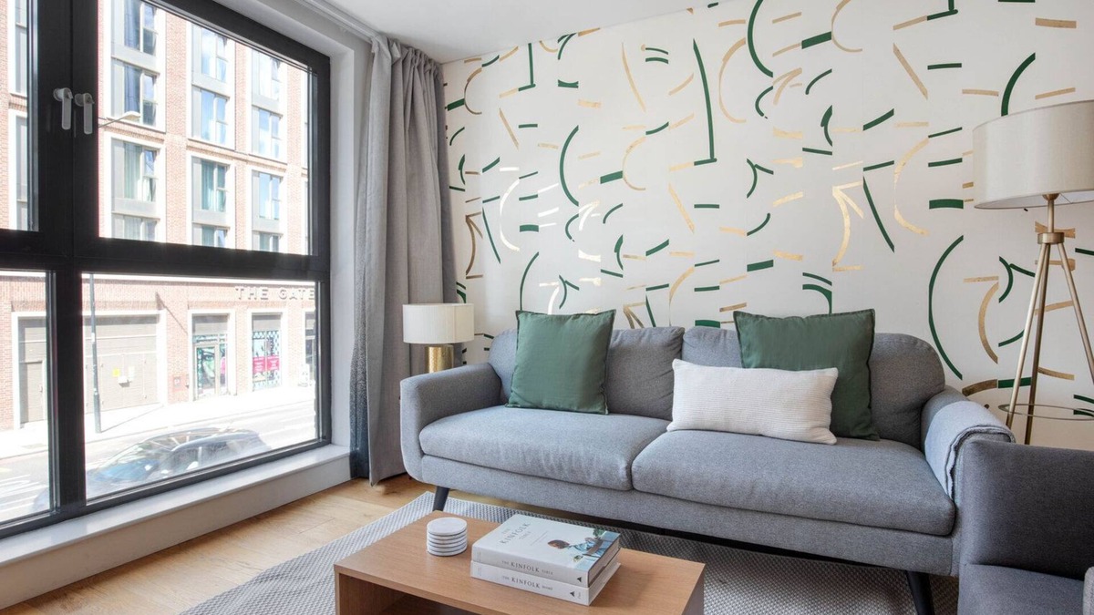 Whitechapel Apartment | Bright Aldgate 1BR, close to Train & Liverpool Street, by Blueground