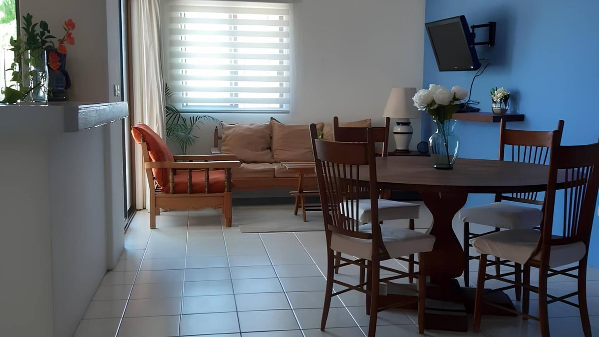 Mauricio Castro Apartment | Bright and Cozy Apartment in Quiet San Jose del Cabo area for Families & Friends