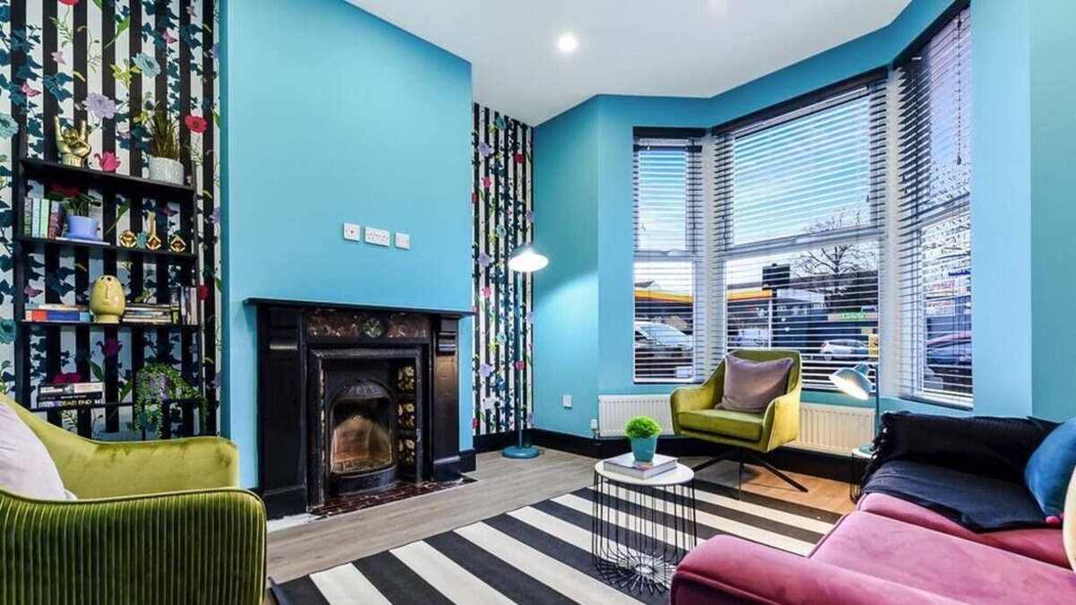 Northumberland Park House | Bright and Colourful House - Best for a Large Groups