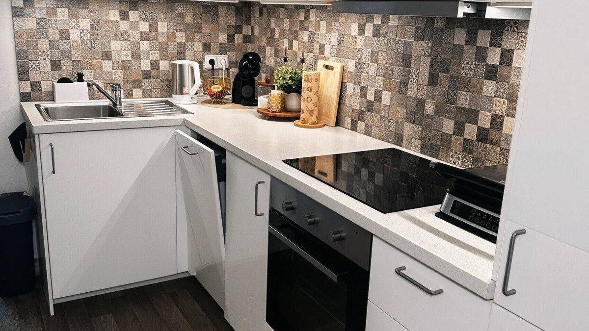 Holesovice Apartment | Bright and cozy 40 m² apartment at Prague 7