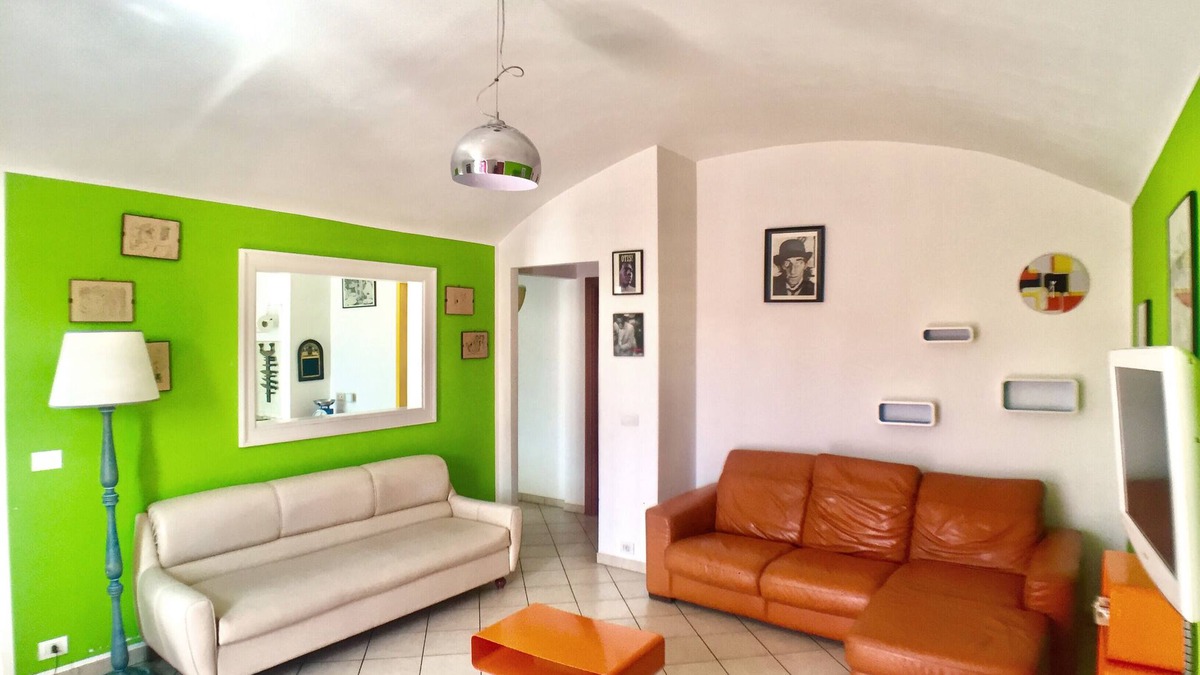 Aurora Apartment | Bright and cozy apartment 10 minutes walk from the center