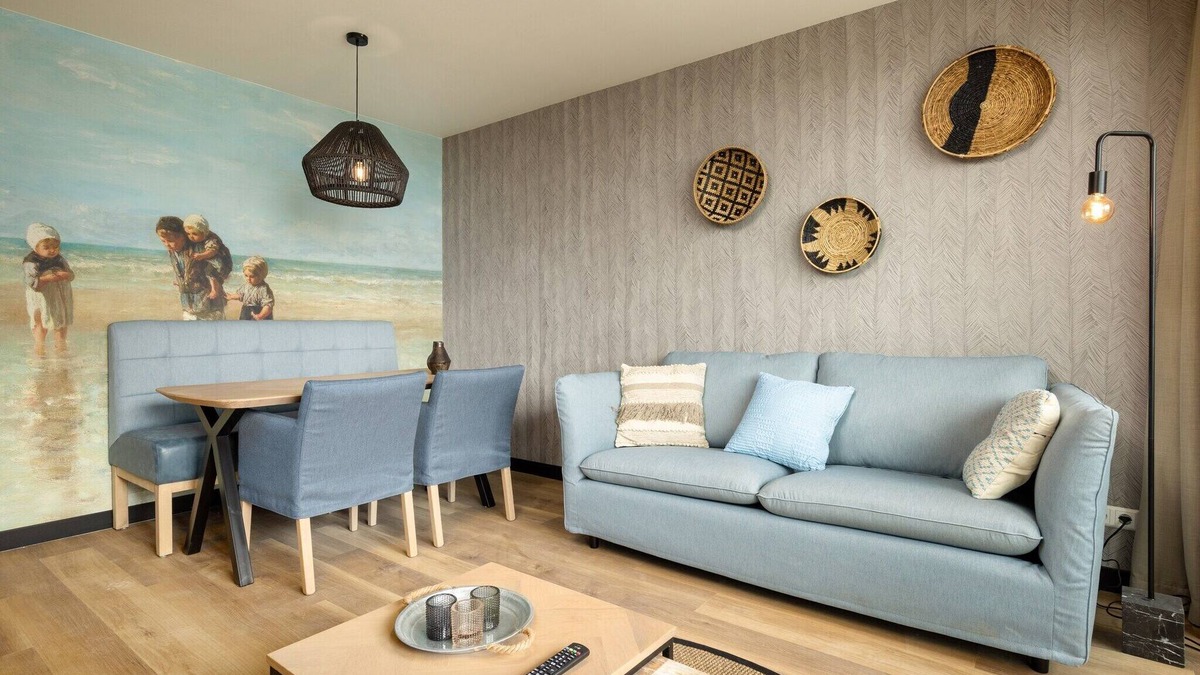 Egmond aan Zee Apartment | Bright Apartment Near Sea
