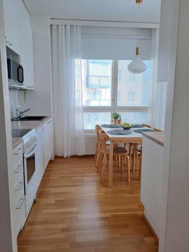 Aviapolis Apartment | Bright apartment, airport 3km, private parking, sauna