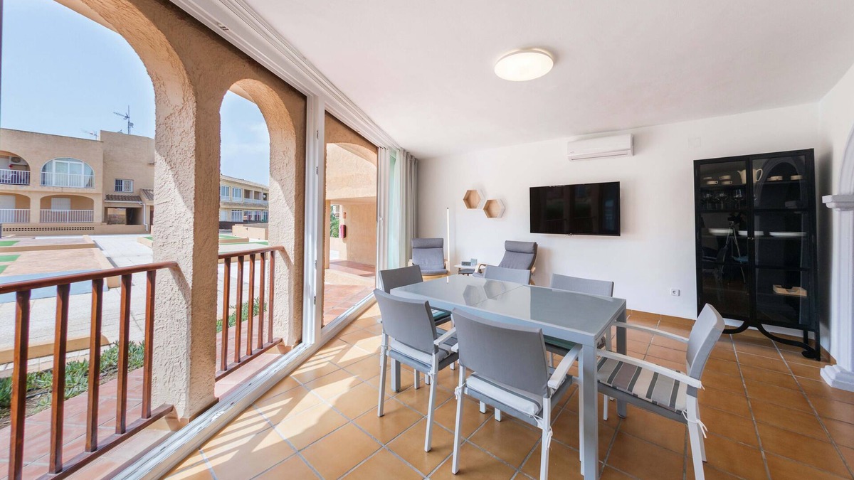 El Albir House | Bright apartment with a large pool near the mountains and the sea