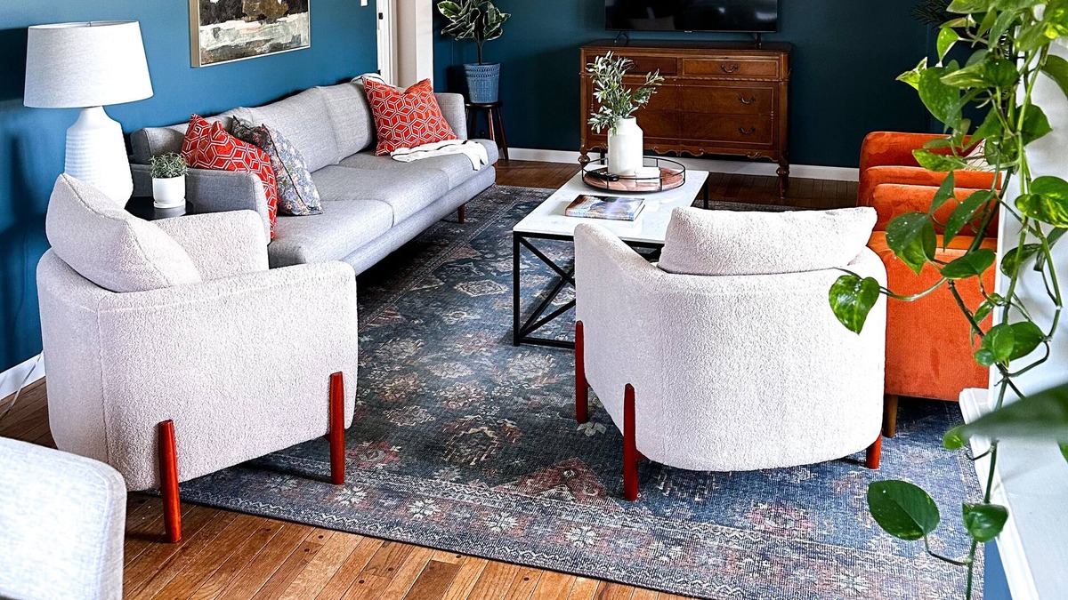 Bon Air House | Bright & Beautiful Louisville Retreat- Whiskey Rose 🌹