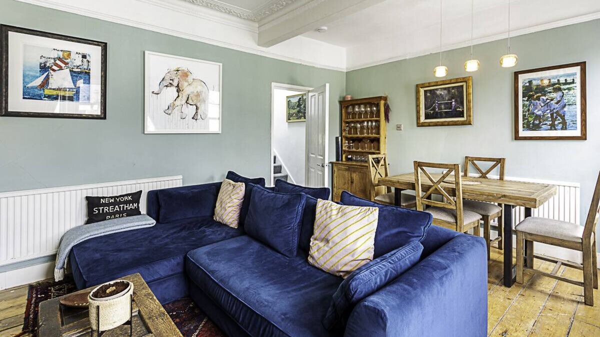 Brixton Hill Apartment | Bright Brixton Garden Apartment