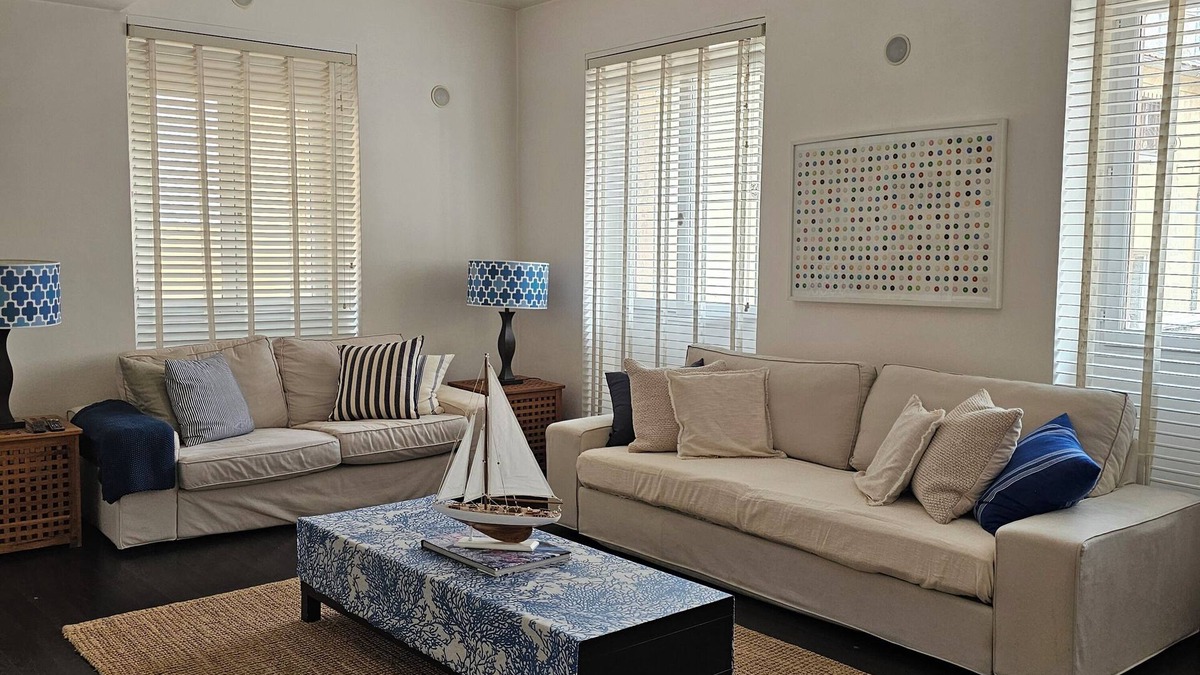 Old Town Apartment | BRIGHT, CALM, AIRY OLD TOWN LOFT - 94M2/1000SF