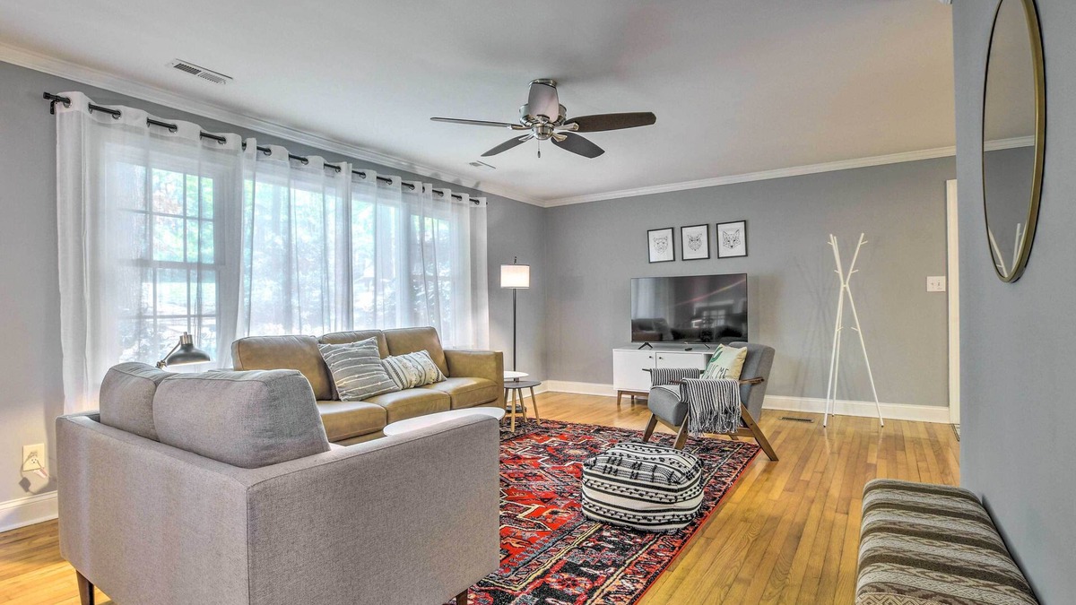 Cary House | Bright Cary Home with Deck < 15 Mi to Raleigh!