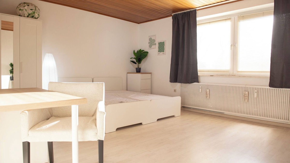 Nordstadt Apartment | Bright, central 4-room apartment in Braunschweig
