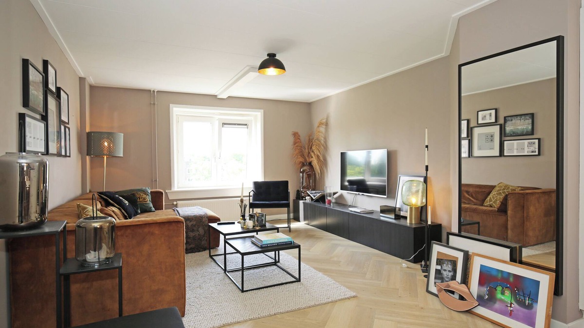 IJsselbuurt Apartment | Bright City Retreat near Center & RAI" with perfect WIFI