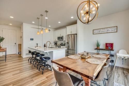 Security-Widefield House | Bright Colorado Springs Home, 10 Mi to Dtwn!