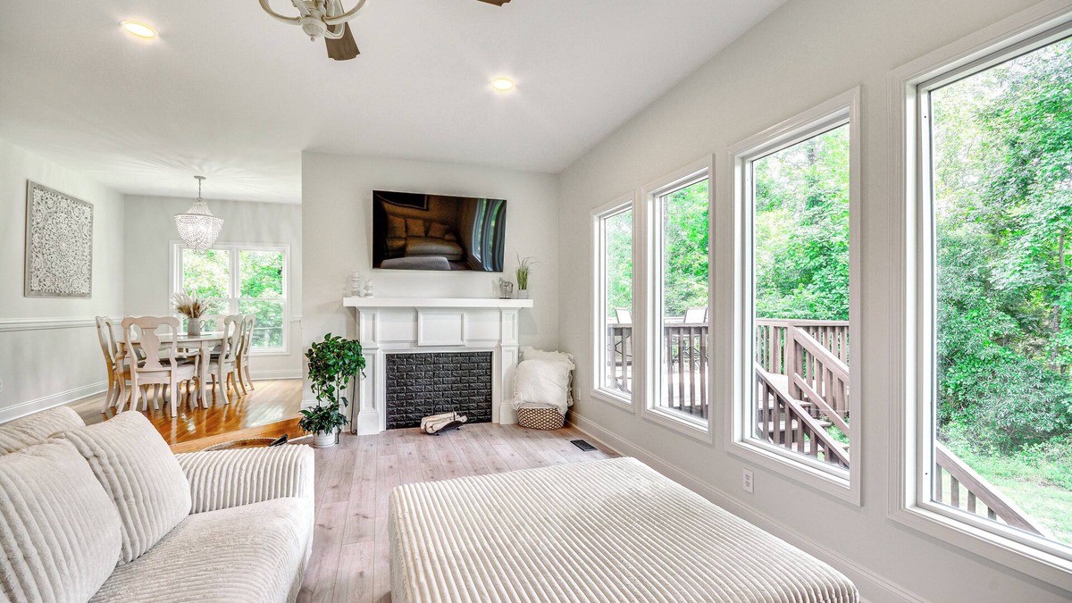 High Point House | Bright & Elegant Home in High Point w/Deck!