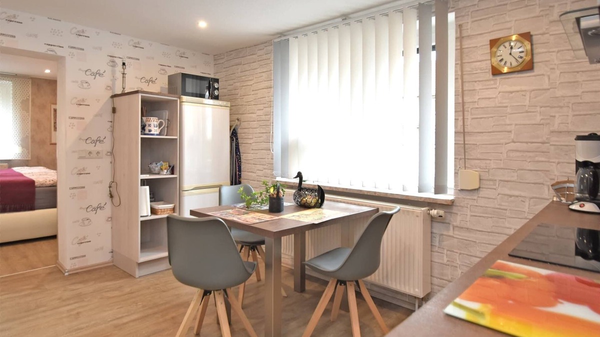 Ernstroda Apartment | Bright Garden Apartment Retreat