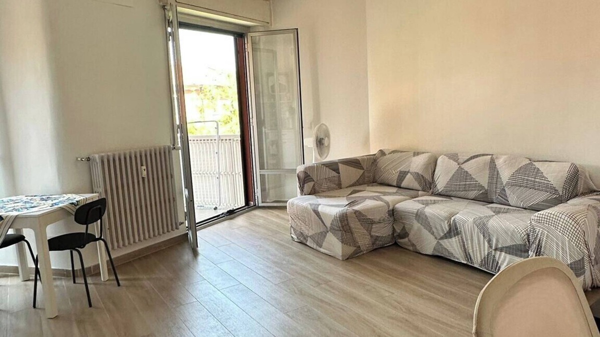 Lorenteggio Apartment | Bright Green Apartment – Segneri M4