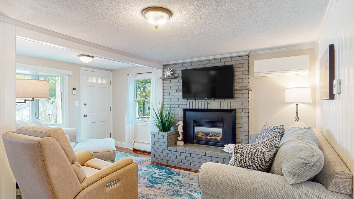Wareham House | Bright home steps from private beach with kayaks, dock & Onset Bay view