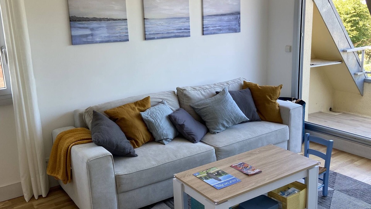 Courseulles-sur-Mer Apartment | Bright hypercentre duplex