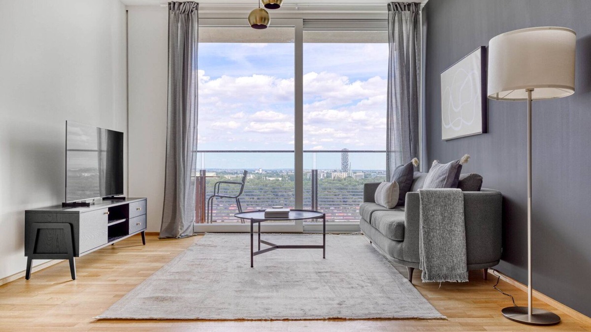 Erdberg Apartment | Bright Landstraße 1BR w/Pool & DM, nr U3 Erdberg, by Blueground