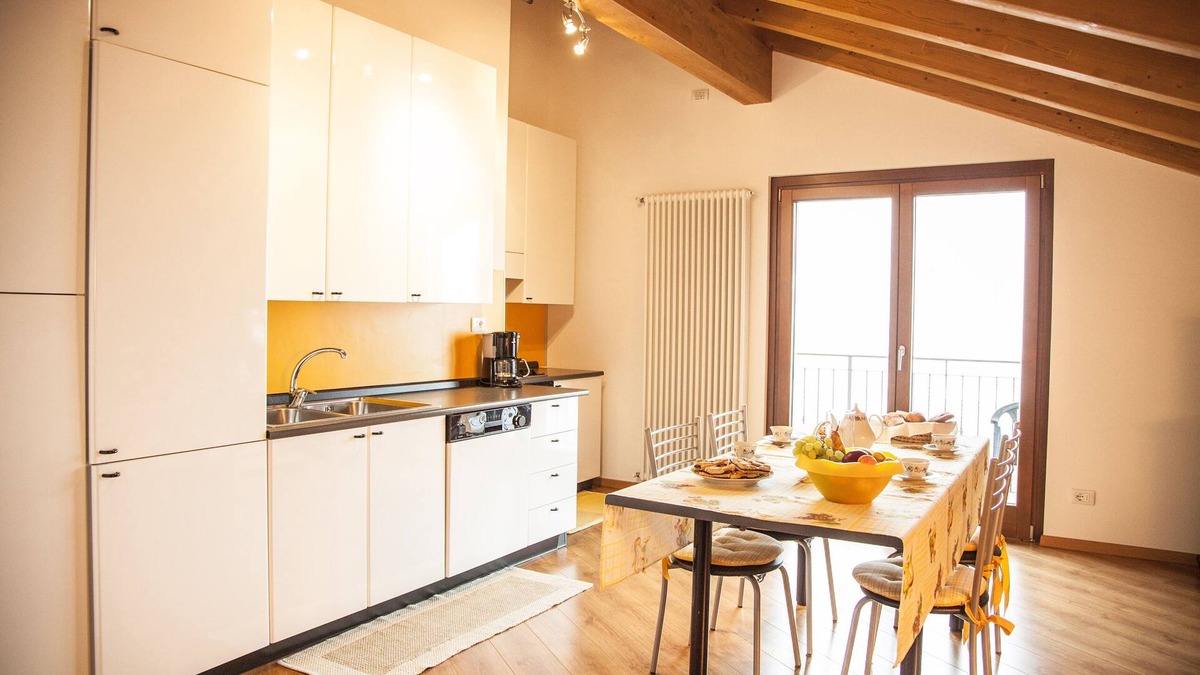 Vercana Apartment | Bright loft in the center of the country with beautiful lake view.