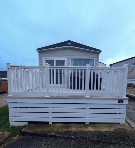 Swanage Other | Bright, modern & stylish deluxe caravan located on the very popular Swanage bay view holiday park